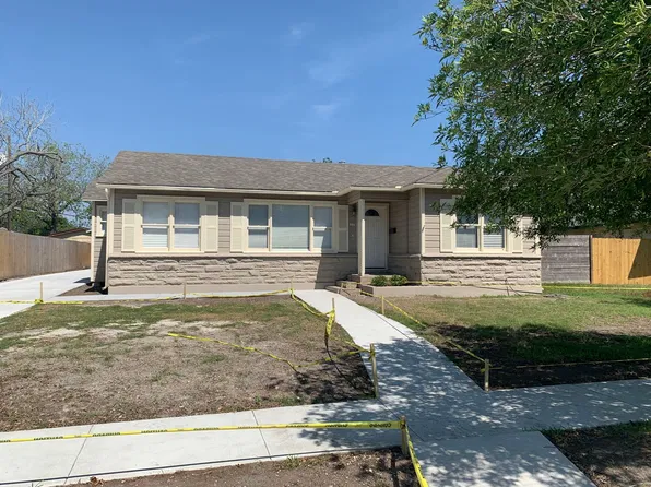 904 Cunningham St, Corpus Christi, TX 78411