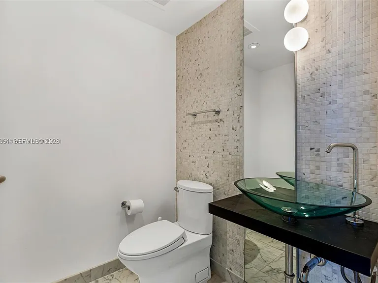 200 Biscayne Boulevard Way #3713 — Photo 4