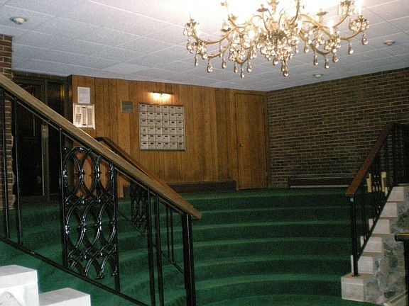 3rd image of 8748 W Summerdale Ave APT 5B