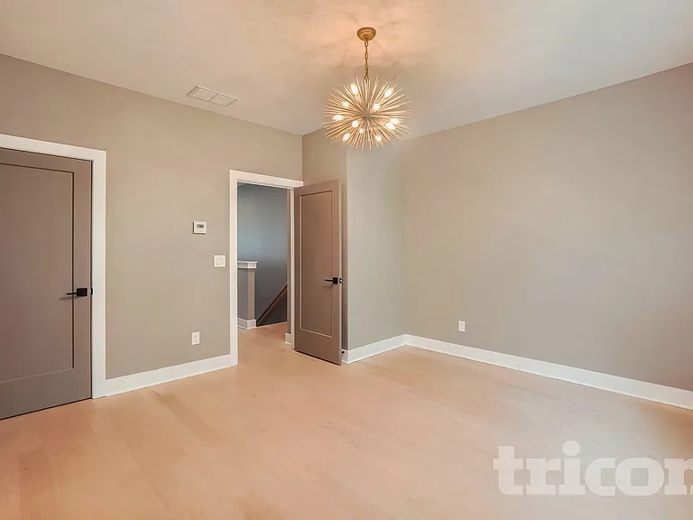 865 Cavanaugh Ave SE — Photo 11