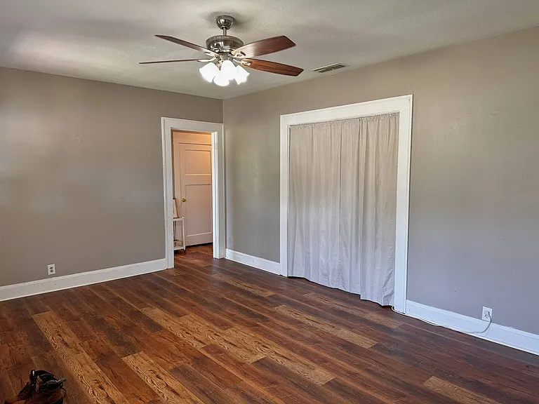 1710 Monroe St — Photo 5