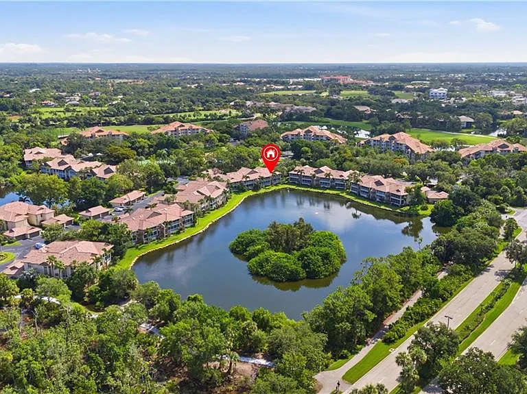 26901 Wedgewood Dr #101 — Photo 33