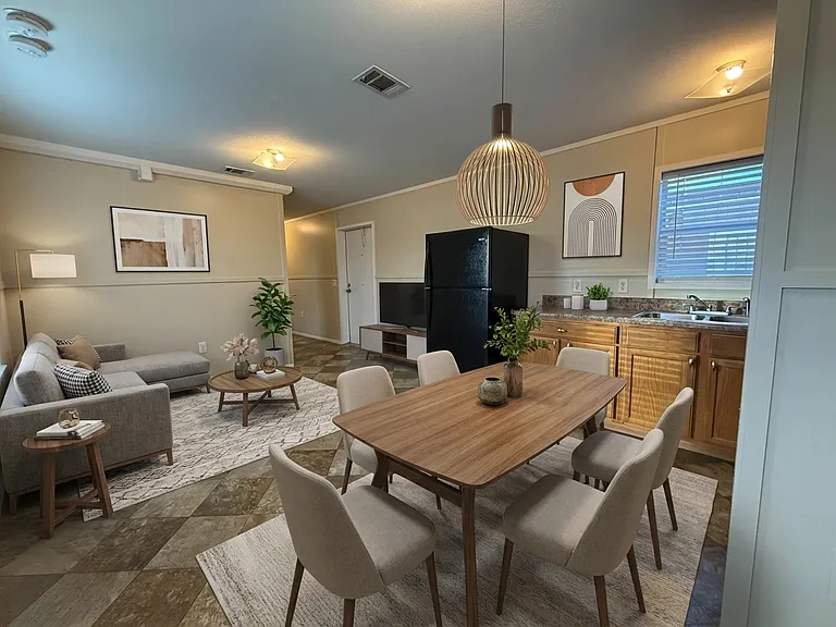 709 N Collins Fwy #156 — Photo 27