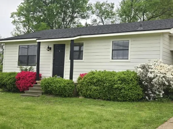 206 Cooper St, Lindale, TX 75771