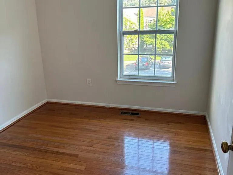 13422 Country Ridge Dr #13422 — Photo 16