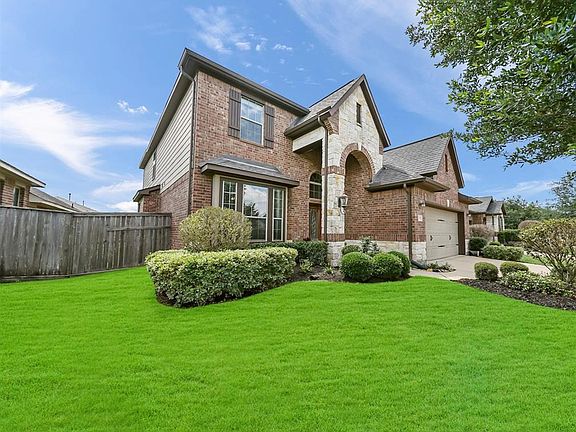 3rd image of 6218 Holly Oaks Ct