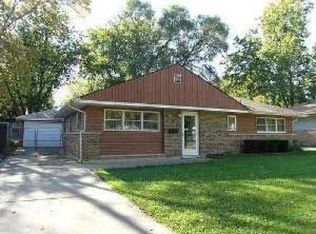 189 Shabbona Dr, Park Forest, IL