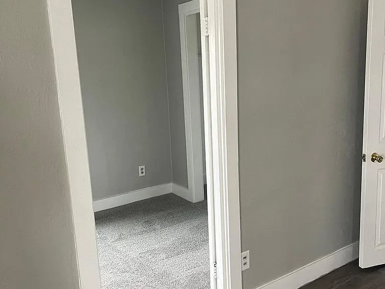 413 Green St — Photo 10