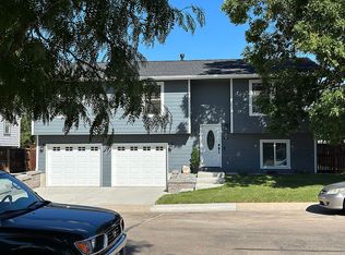 320 Cherry Ave, Dacono, CO 80514