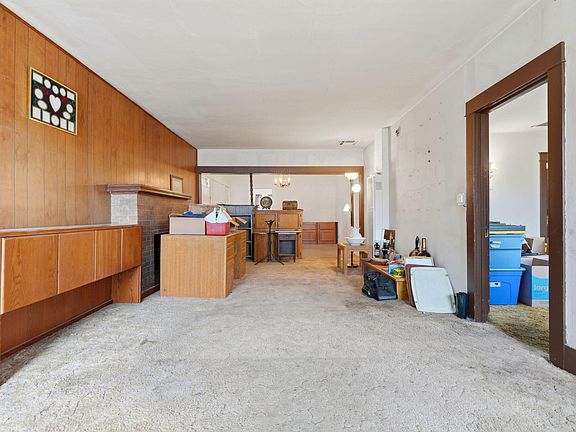 3rd image of 321 W Kanai Avenue