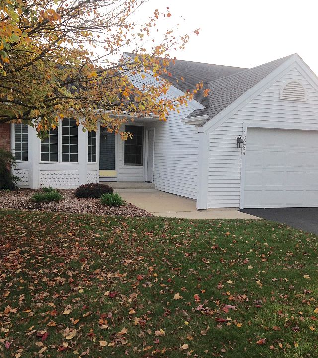 1st image of 10284 Castlecourt
