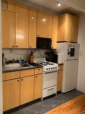 Rented by EXR | media 37