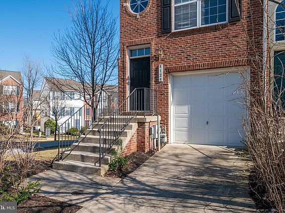 4th image of 8129 Mississippi Rd