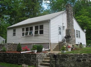 9 Albion Rd, New Fairfield, CT 06812