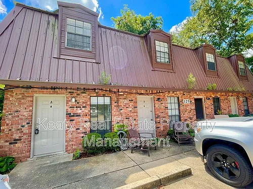 125 Country Ln #A Photo 1 125 Country Ln #A Photo 1