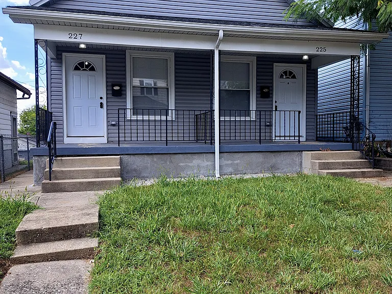 227 Livingston Ave — Photo 9