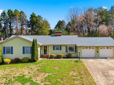 916 Plantation Dr, Lenoir, NC, 28645