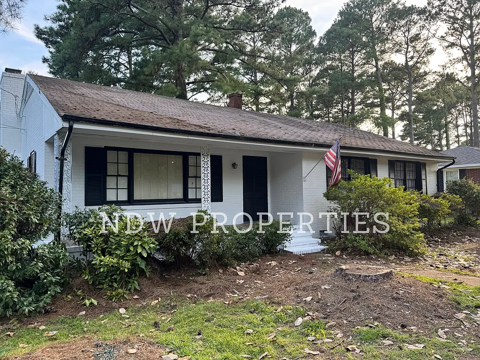 3201 Hawthorne Rd