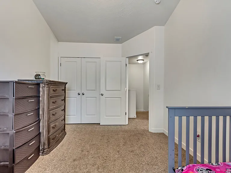 1807 E Cosmos Dr #F6 — Photo 10