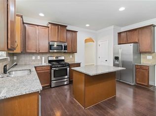 2321 Willow Shade Ln, Loganville, GA 30052