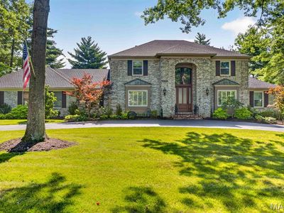 1688 Frontenac Woods Ln, Saint Louis, MO, 63131