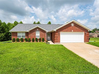 2806 Boulder Court, Jeffersonville, IN, 47130