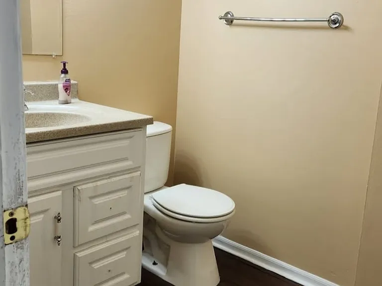 3945 Camelot Dr SE #3945 — Photo 7