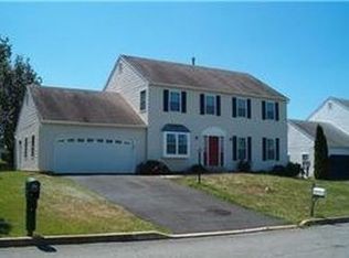 2180 Pheasant Ln, Gilbertsville, PA