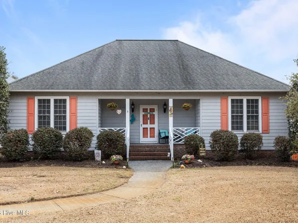 107 Harbour Drive, Hubert, NC 28539