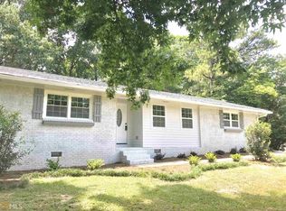 160 Crestwood Dr, Tyrone, GA 30290