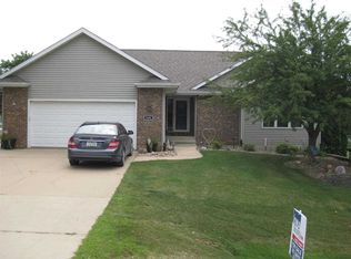 505 C Ave W, Walford, IA 52351