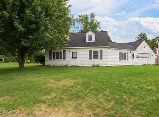 1075 Palazini Dr, Schenectady, NY 12303