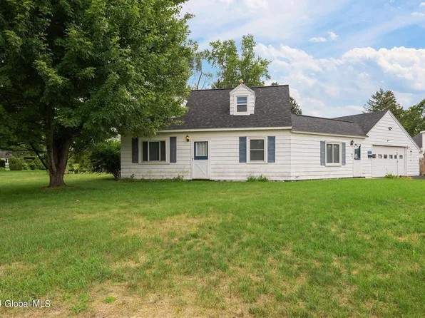 1075 Palazini Drive, Schenectady, NY 12303