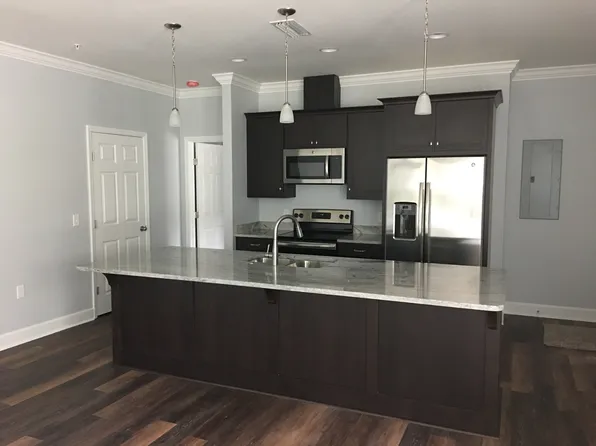 2839 SW 87th Dr APT 201, Gainesville, FL 32608