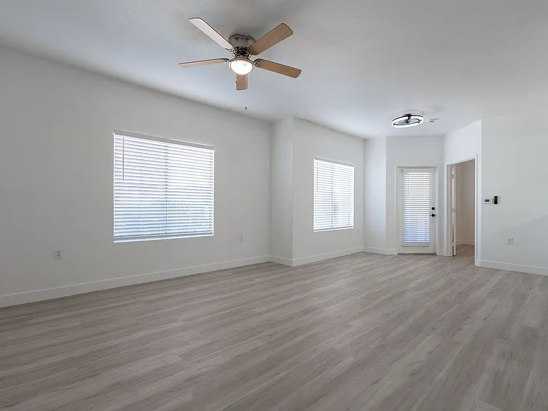 10245 S Maryland Pkwy #1212 — Photo 17