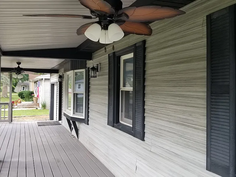 414 N 8th St — Photo 2