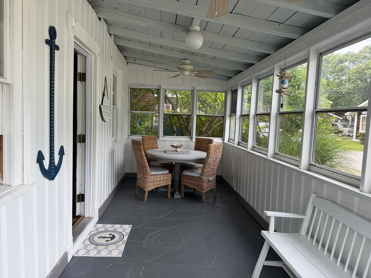76 Silver Beach Ave — Photo 2