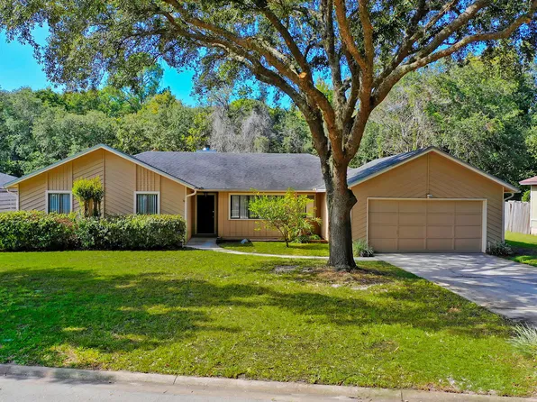 4536 Whispering Inlet Dr, Jacksonville, FL 32277