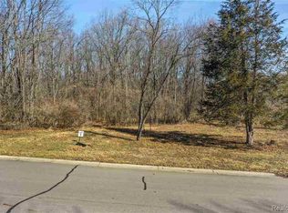 3000 Rockingham Way Rd, Jackson, MI 49203