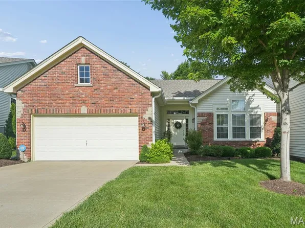 741 Stone Meadow Dr, Chesterfield, MO 63005