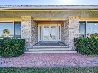 809 Whitcomb Blvd, Tarpon Springs, FL 34689