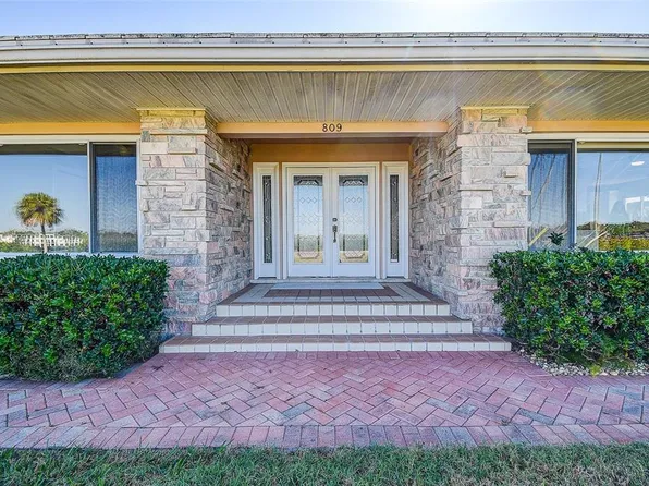 809 Whitcomb Blvd, Tarpon Springs, FL 34689