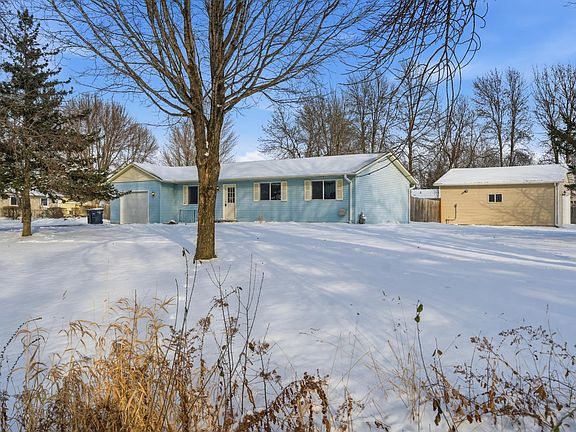 5th image of 530 Nelson Ct