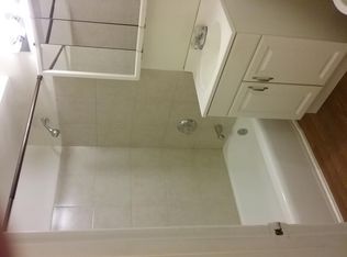 2003 Broadway St APT 1N, Blue Island, IL 60406