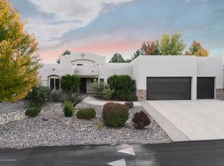 6425 Old Course Dr, Farmington, NM 87402