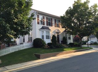 20318 Swallow Point Rd, Montgomery Village, MD 20886