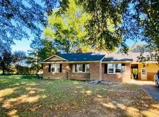 850 Cox Rd, Henderson, TN 38340