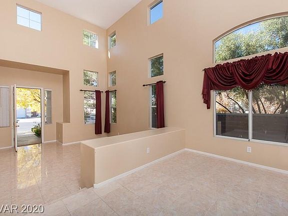 5th image of 3440 Mountain Park St #0