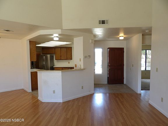 5th image of 1617 Alexander Ave