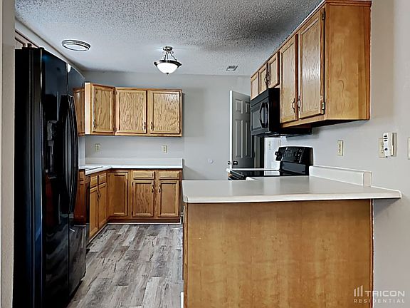 4th image of 6025 Gimbel Cir